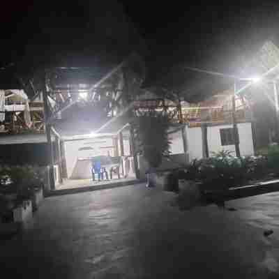 Mafia Fabu Lodge Hotel Exterior