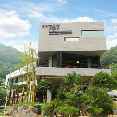 Tongyoung767Pension Hotels near 통영 만지도 24년 7월 12일 6시 내고향 방영