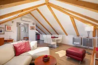 Romantic Luxury Rooms - Bed and Breakfasts