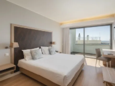 ザ リンセ マデイラ リド アトランティック グレート ホテル フンシャルのホテル