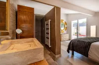 Casa Dina Hotels in Calvisson