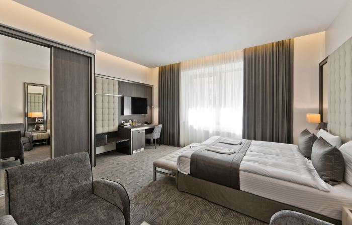 Congress Avenue Hotel
