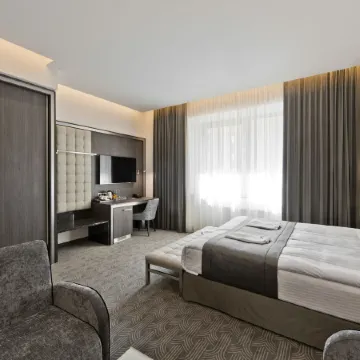 Congress Avenue Hotel