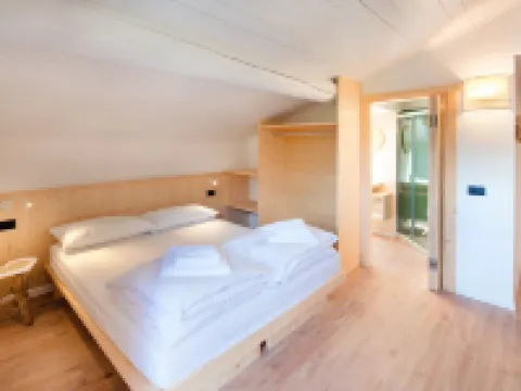 オステロ アルピノ ボルミオのホテル