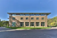 DoubleTree by Hilton Nottingham-Gateway Hotels near Vision Express Opticians - Nottingham - Victoria Centre