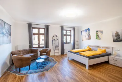 Gwuni Mopera Hotels in der Nähe von Krystallpalast Varieté Leipzig