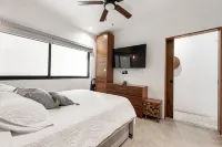 억셰 바이 안디아니 트래블