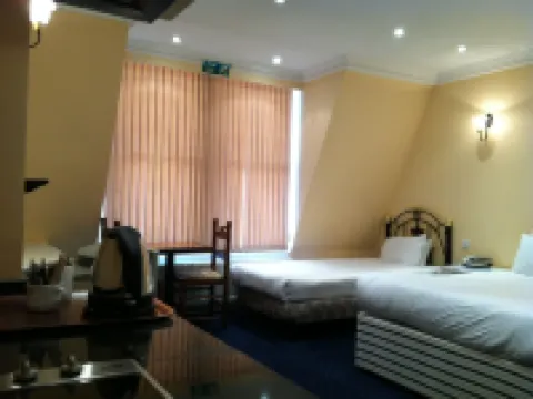 マーメイド スイート ホテル オックスフォード・ストリート周辺のホテル