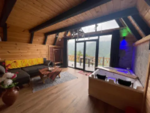 Elva Bungalov Hotels in Camlihemsin