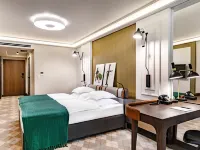 Hotel Traugutta3 Hotels near Historical Museum