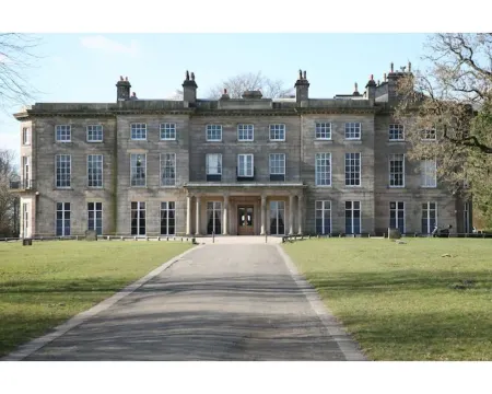 Central Wigan Welcoming Townhouse Sleeps up to 6