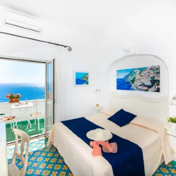 加達諾酒店 鄰近諾切萊的酒店