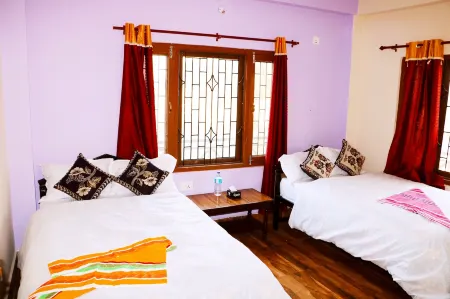 Hotel National Park Sauraha- Homely Stay and Peaceful Location with Jungle Safari Arrangements