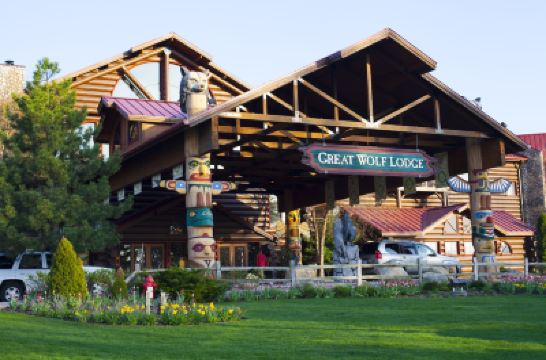 Hotel Exterior Great Wolf Lodge Wisconsin Dells Photo