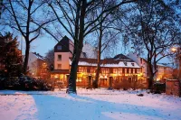 Hotel Zum Goldenen Ochsen am Schlossgarten Hotels near F.a.n. Frankenstolz Arena