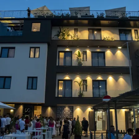 Etrus - Boutique Room & Rooftop