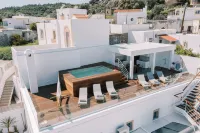 Kalathos Square Luxury Suites - Villas