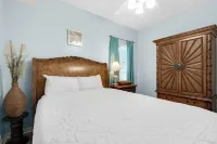 South Harbour 4E