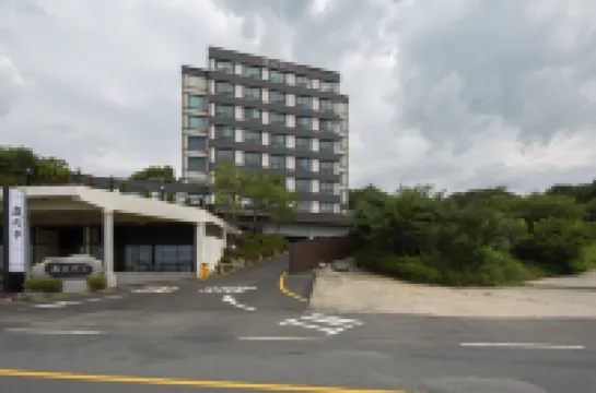 Tomonoya Hotel & Ryokan Daecheon