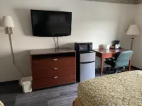 Royal Inn & Suites Hotels in Akron