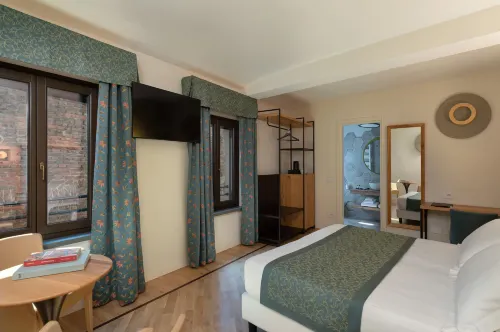 Cà Uberti Palace Hotel, MantegnaHotels