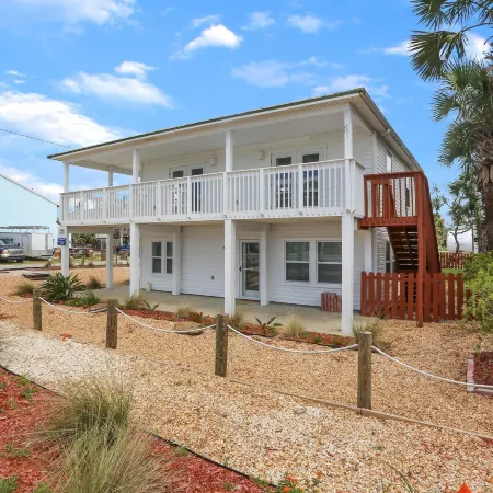 Alpha Blu by Pristine Properties Vacation Rentals
