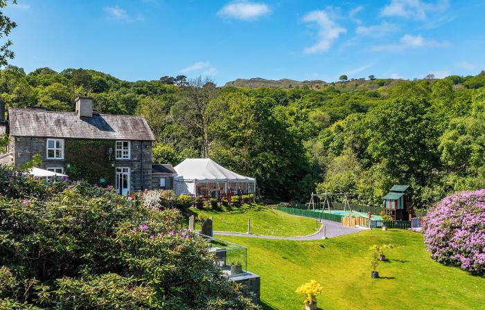 Aberdunant Caravans Direct