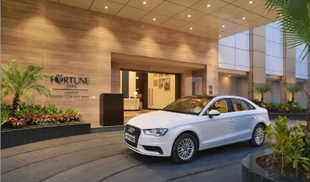 Fortune Park, Haridwar - Member ITC Hotels' Group Отели рядом с достопримечательностью «Piran Kaliyar Sharif»