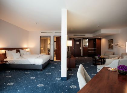 Hotel Vier Jahreszeiten Starnberg