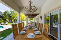 Upscale Ocean View Villa with Pool Outdoor Kitchen