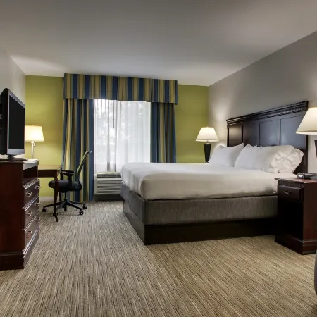 Holiday Inn Express & Suites MIDDLEBORO RAYNHAM by IHG Hotels in Middleborough