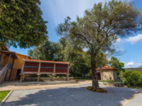 Casa Lata - Agroturismo e Enoturismo Hotels in Amares