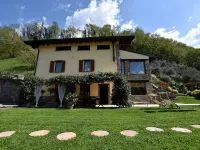 Flat by Lake Iseo with Mountain Views
