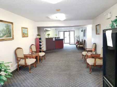 Tower Inn Отели в г. Эстеван