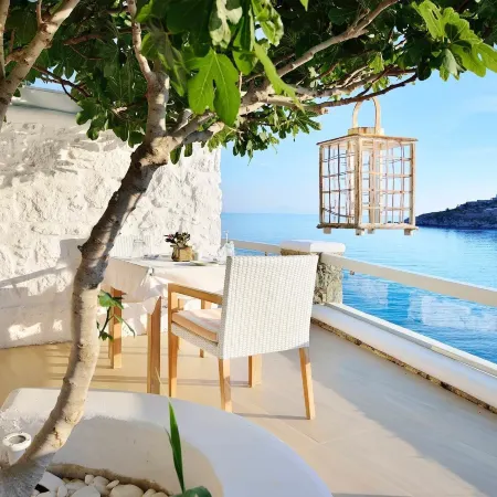 Nissaki Boutique Hotel
