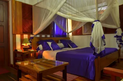 Edena Kely Các khách sạn ở Majunga