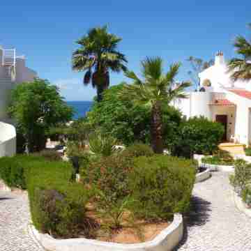 Monte Dourado Hotel Exterior