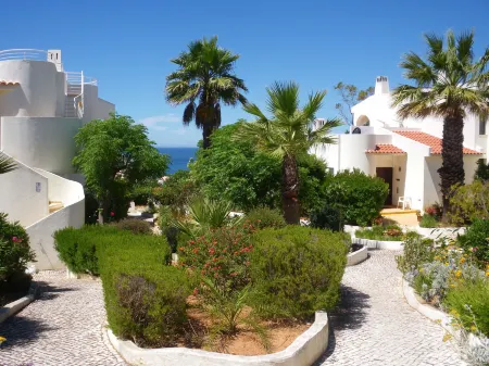 Monte Dourado Отели рядом с достопримечательностью «Serenity - Centro do bem-estar»