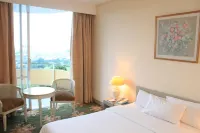 Hotel Mont Fébé Hotels in Lekié