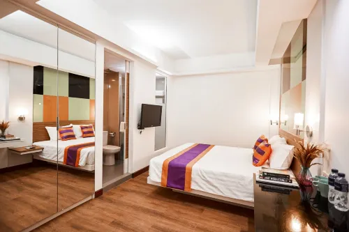 Studio Asoke - Bãi biển