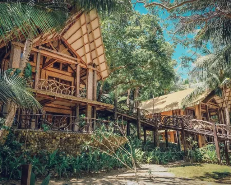 ฟลาวเวอร์ไอส์แลนด์ รีสอร์ท โรงแรมในTaytay