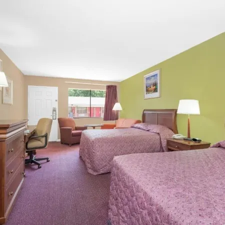 Hotel Express Anniston/Oxford