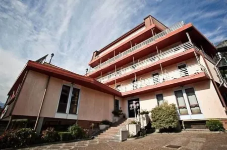 Hotel Rendez Vous Отели в г. Challand Saint Anselme