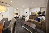 Attika Hotel Hotels in Inglewood