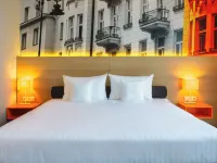 Hotel MDM City Centre Hotels near Program Art Gallery