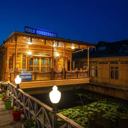Kolu Group of Houseboats