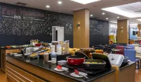 ibis Ourinhos فنادق في أورينهوس