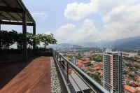 Tropicana 218 Macalister By Stayla - Sea View