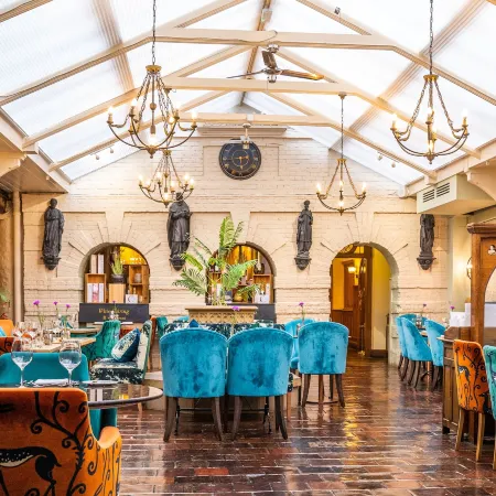 Cbh Maids Head Hotel
