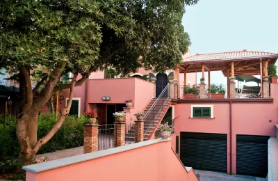 Alhambra - Guest House di Charme Hotels in Giarre